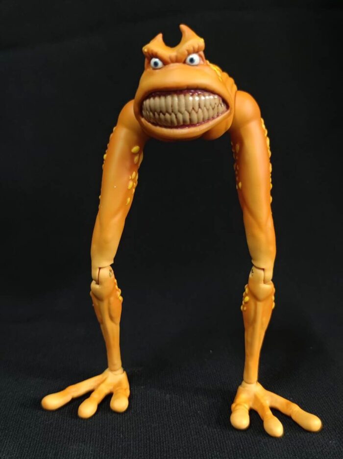 Scratch-It Small Soldiers Replica 5.5" - Image 6