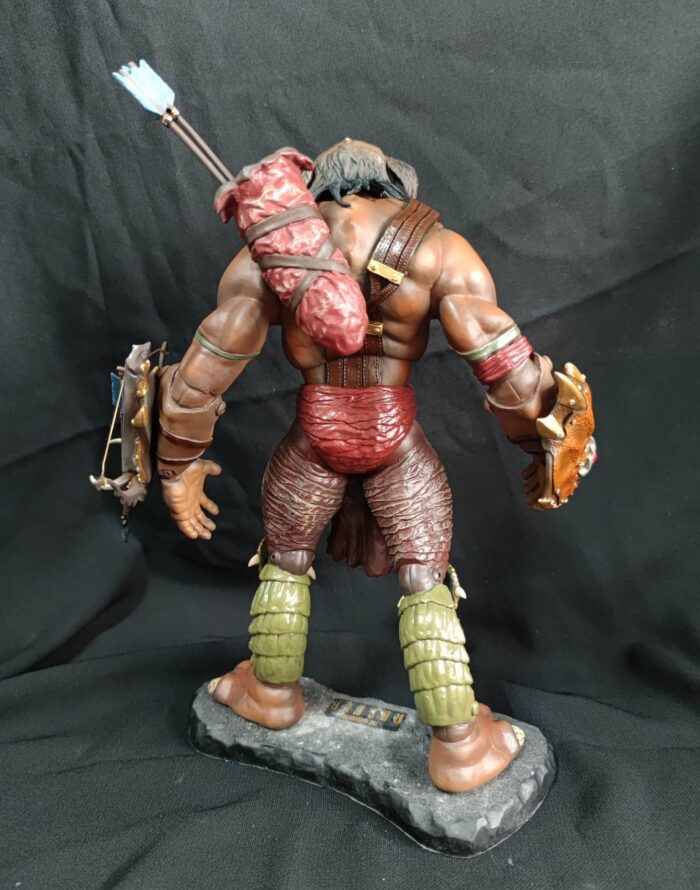 12.5" Archer Statue Replica w/ Gorgonites Box - Image 4