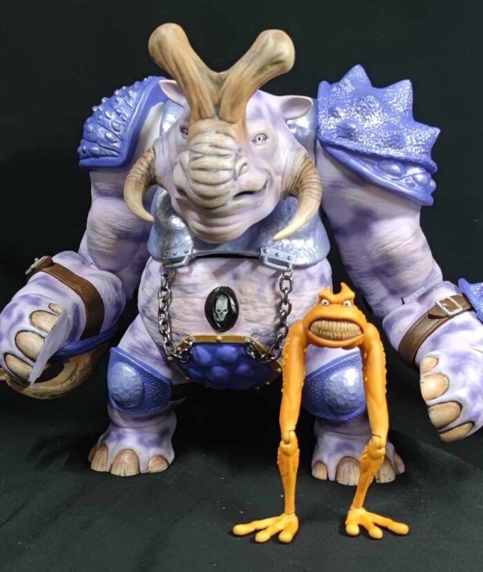 15" Small Soldiers Punch-It Replica - Image 4