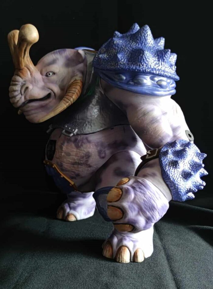 15" Small Soldiers Punch-It Replica - Image 3